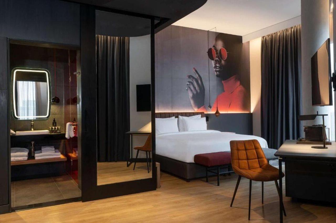 Radisson Red Hotel, Vienna Esterno foto