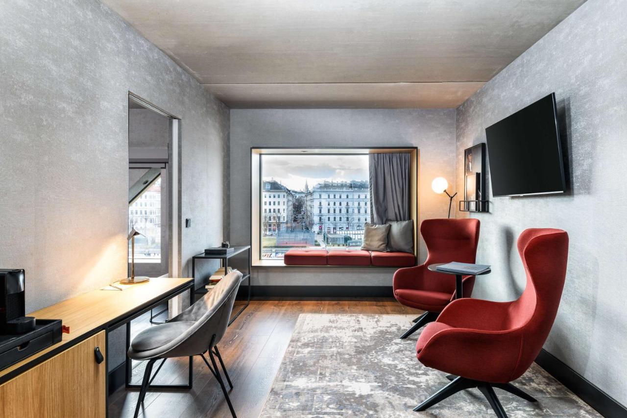 Radisson Red Hotel, Vienna Esterno foto